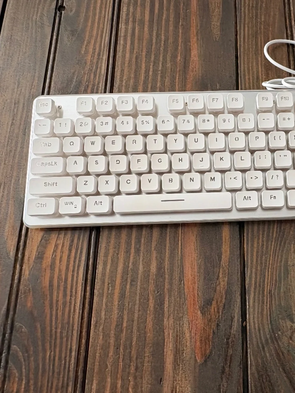 LANGTU Membrane Gaming Keyboard Lights On or Off USB